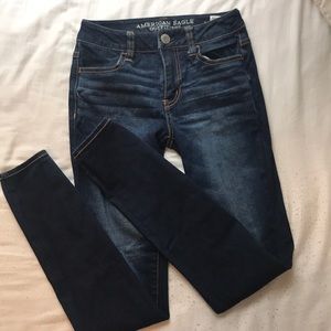 American Eagle Hi-Rise Super Stretch Jeggings
